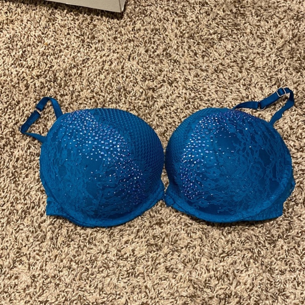Bra & Matching Garter/Panty Set